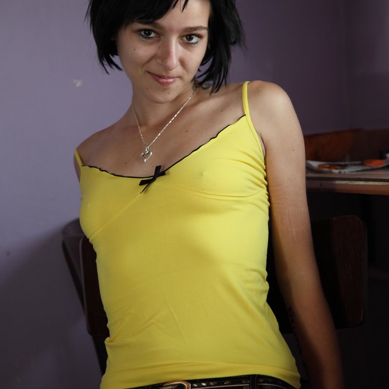 Carine 25 Rencontre escort Locmaria