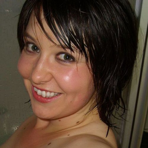 Régine 25 Escort Quessy