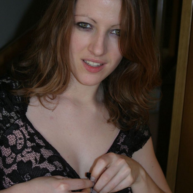 Joelle 31 Escort girl Basse Indre